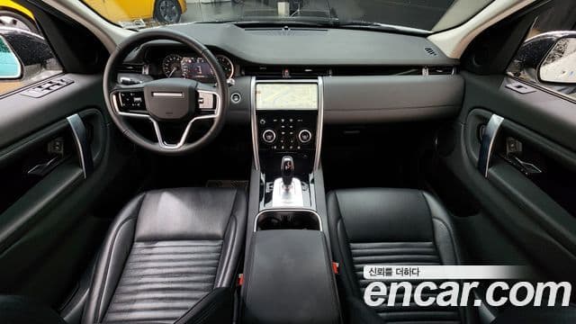 Land Rover Discovery Sport 2021 — ფოტო 7/20