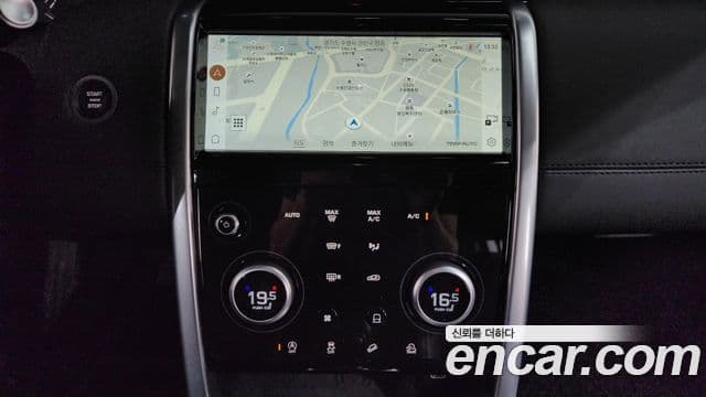 Land Rover Discovery Sport 2021 — ფოტო 14/20