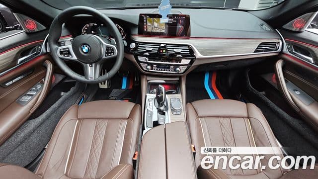 BMW 5 Series 2020 — Фото 7/20