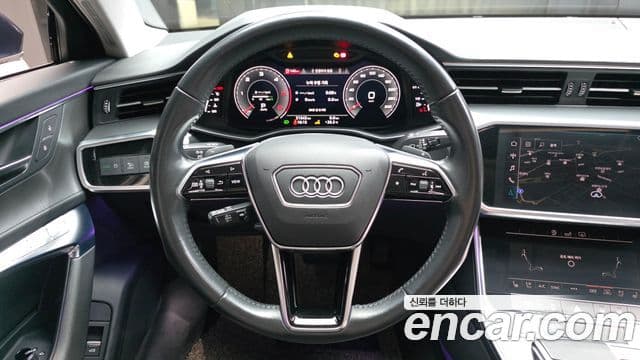 Audi A6 2020 — ფოტო 13/20