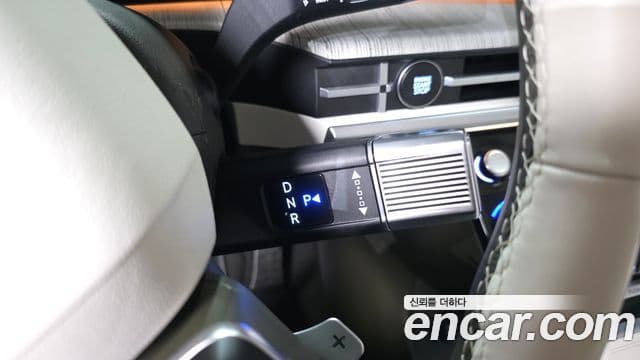 Hyundai Santa Fe 2023 — фото 9 из 20