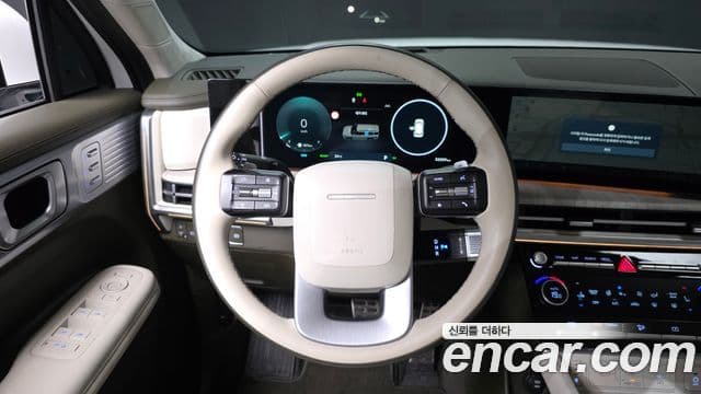 Hyundai Santa Fe 2023 — фото 13 из 20