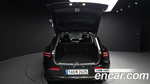 Genesis GV70 2021 — ფოტო 20/20