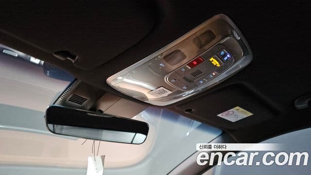 Genesis Electrified G80 2023 — ფოტო 19/20