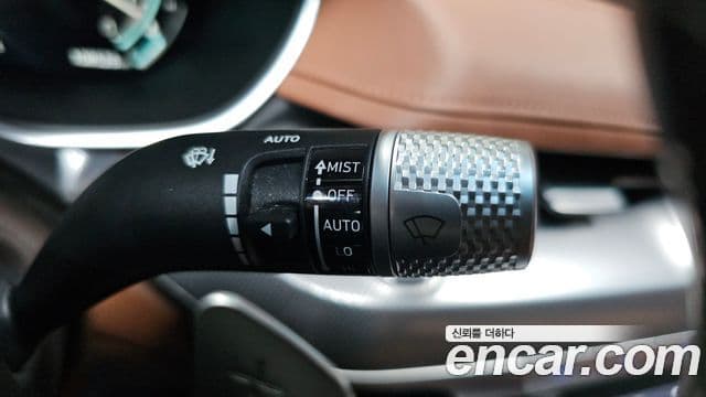 Genesis G80 2023 — Photo 35/35