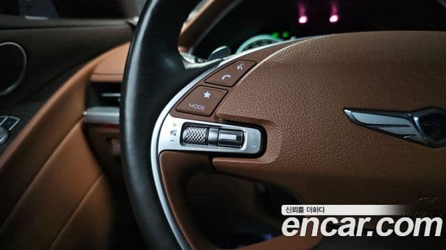 Genesis G80 2023 — Photo 28/35