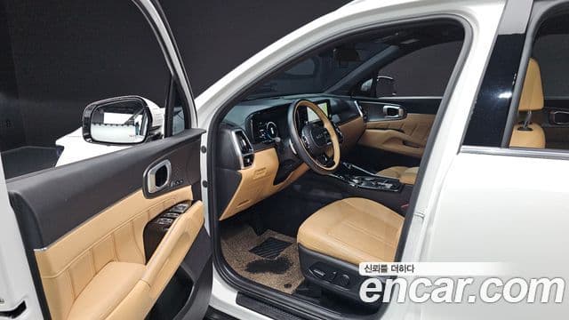 Kia Sorento 2023 — фото 10 из 20
