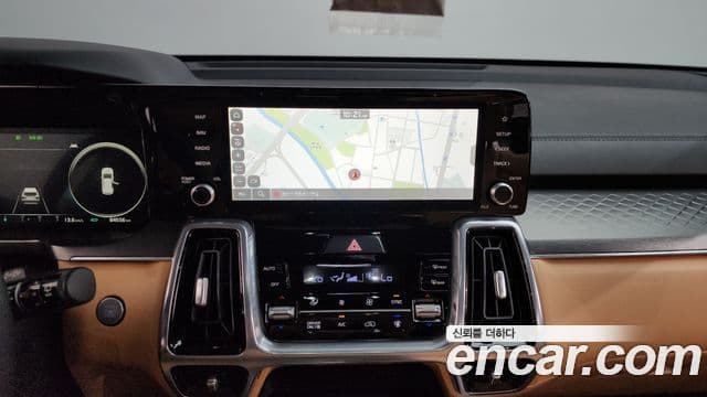 Kia Sorento 2022 — фото 13 из 20