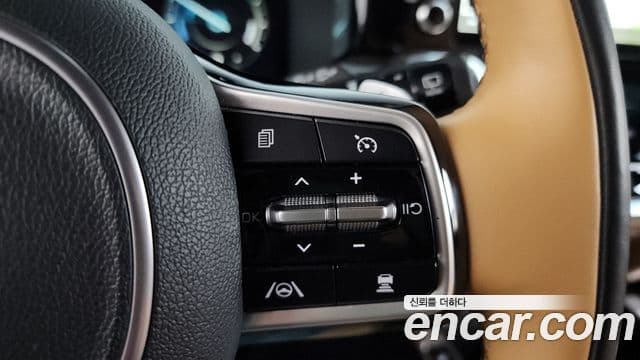 Kia Sorento 2022 — фото 16 из 20