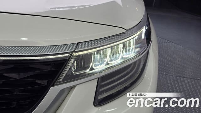 Kia Seltos 2019 — Photo 19/35