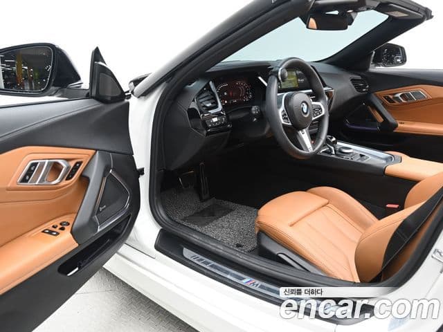 BMW Z4 2025 — ფოტო 11/20