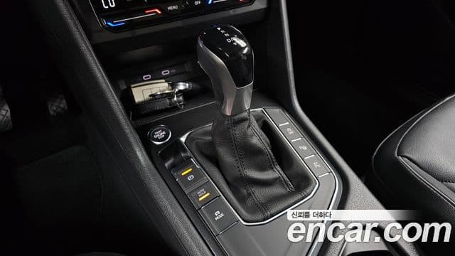 Volkswagen Tiguan 2022 — Şəkil 9/20