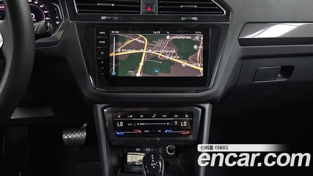 Volkswagen Tiguan 2022 — Şəkil 14/20