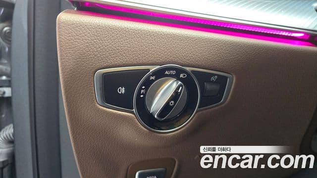 Mercedes-Benz E-Class 2020 — Фото 20/20