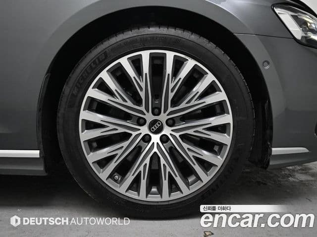 Audi A8 2022 — Şəkil 4/20
