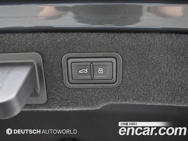 Audi A8 2022 — Şəkil 19/20