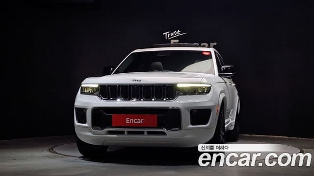 Jeep Grand Cherokee 2022 — Şəkil 3/20
