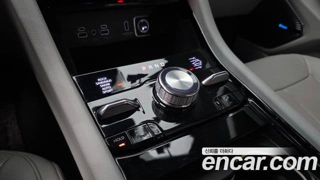 Jeep Grand Cherokee 2022 — Şəkil 9/20