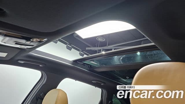 Kia Sorento 2022 — Şəkil 18/20