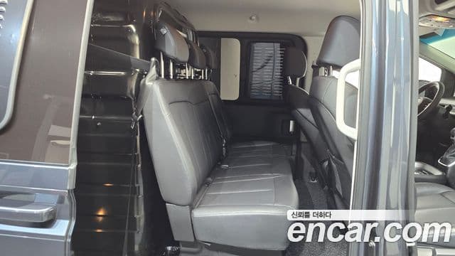 Hyundai Staria 2023 — ფოტო 11/20