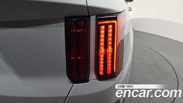 Kia Sorento 2022 — Şəkil 2/31