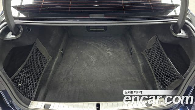 BMW 7 Series 2019 — Şəkil 17/20