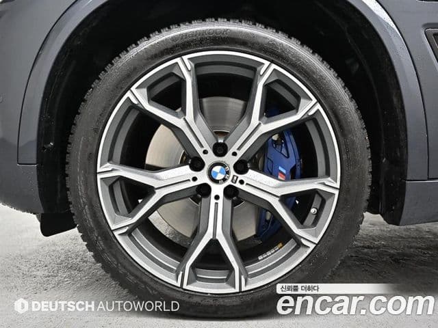 BMW X5 2020 — ფოტო 4/20