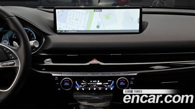 Genesis Electrified G80 2023 — Şəkil 14/20