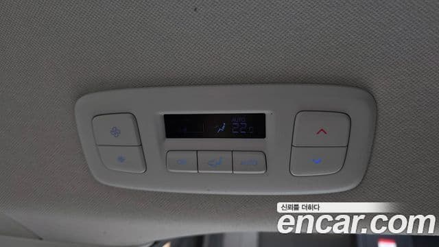 Hyundai Staria 2022 — ფოტო 19/20