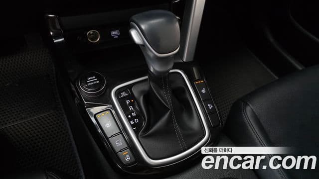 Kia Seltos 2021 — ფოტო 9/20