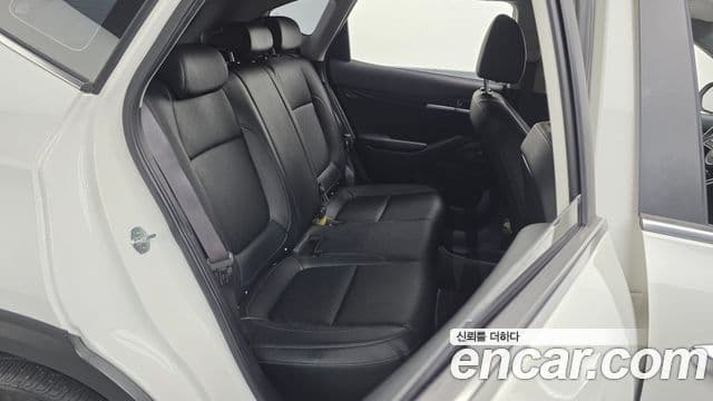 Kia Seltos 2021 — ფოტო 11/20