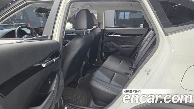Kia Seltos 2021 — ფოტო 12/20