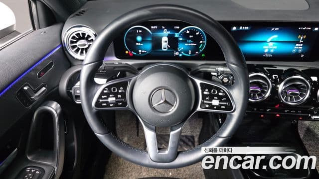 Mercedes-Benz A-Class 2021 — ფოტო 14/20