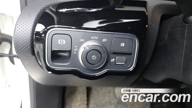 Mercedes-Benz A-Class 2021 — ფოტო 20/20