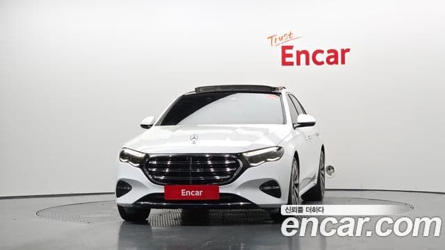 Mercedes-Benz E-Class 2024 — Şəkil 2/16