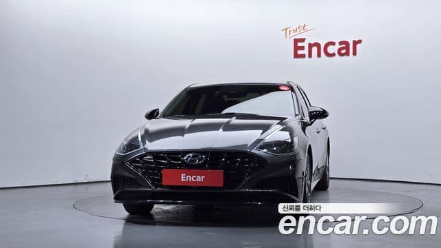 Hyundai Sonata 2022 — ფოტო 2/20