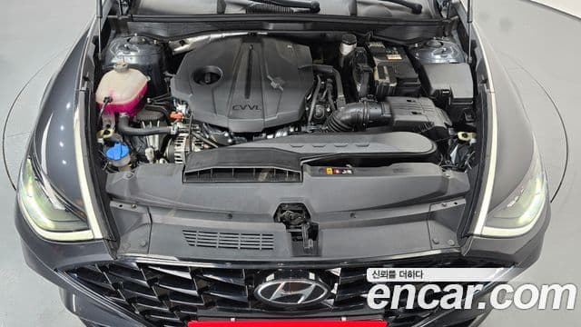 Hyundai Sonata 2022 — ფოტო 5/20