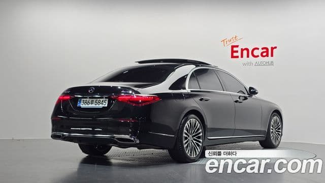 Mercedes-Benz S-Class 2023 — ფოტო 2/20
