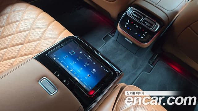 Mercedes-Benz S-Class 2023 — ფოტო 19/20