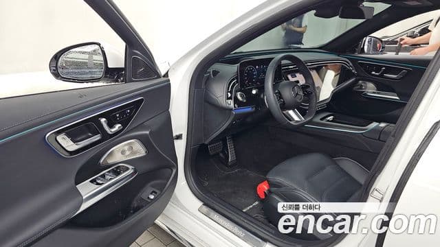 Mercedes-Benz E-Class 2026 — Şəkil 10/20