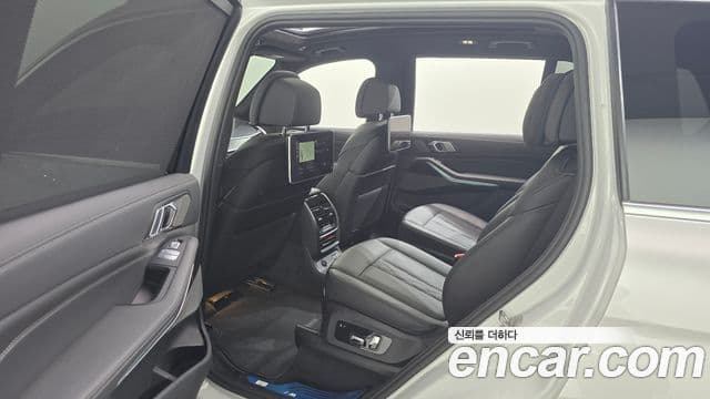 BMW X7 2022 — Şəkil 4/31