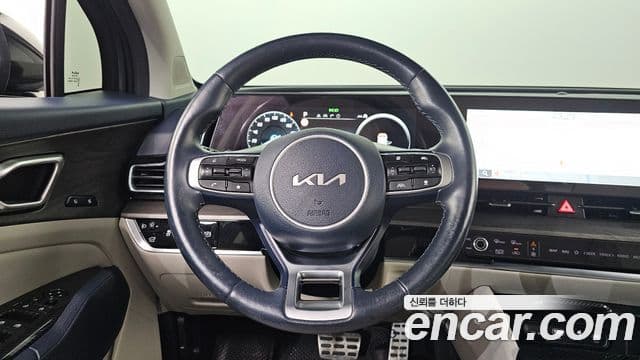 Kia Sportage 2022 — Фото 13/20