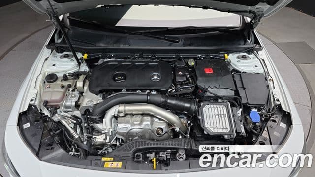 Mercedes-Benz CLA-Class 2024 — Photo 7/31