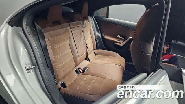 Mercedes-Benz CLA-Class 2024 — Photo 24/31