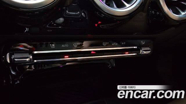Mercedes-Benz CLA-Class 2024 — Photo 16/31