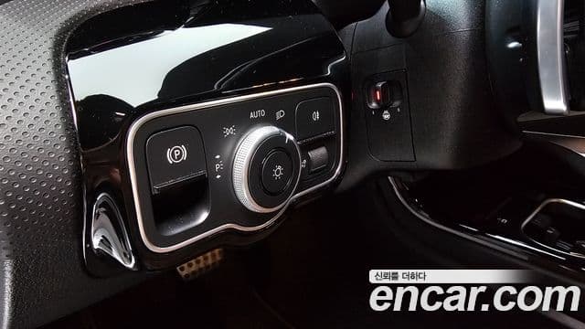 Mercedes-Benz CLA-Class 2024 — Photo 5/31