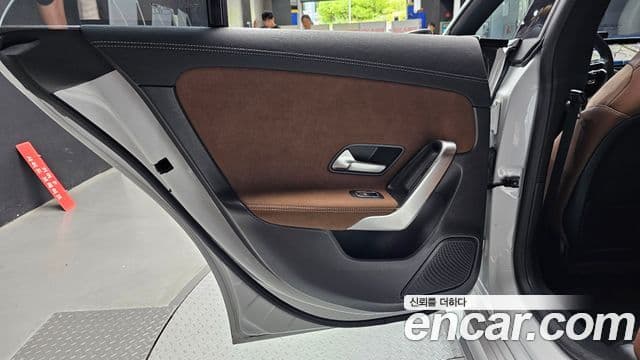 Mercedes-Benz CLA-Class 2024 — Photo 9/31