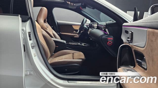 Mercedes-Benz CLA-Class 2024 — Photo 31/31