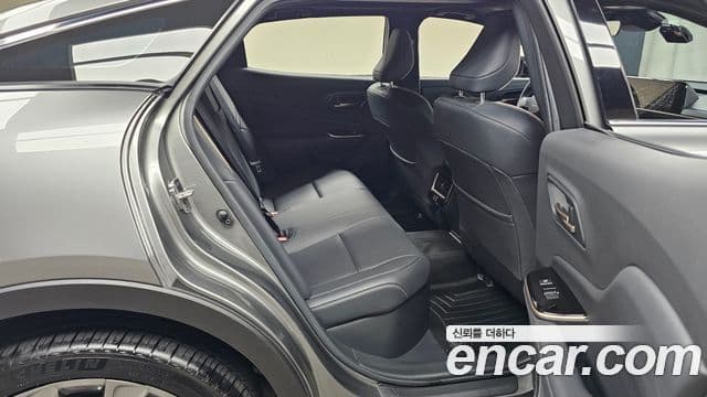 Toyota Crown Crossover 2024 — Şəkil 11/20