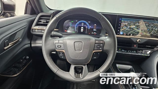 Toyota Crown Crossover 2024 — Şəkil 12/20